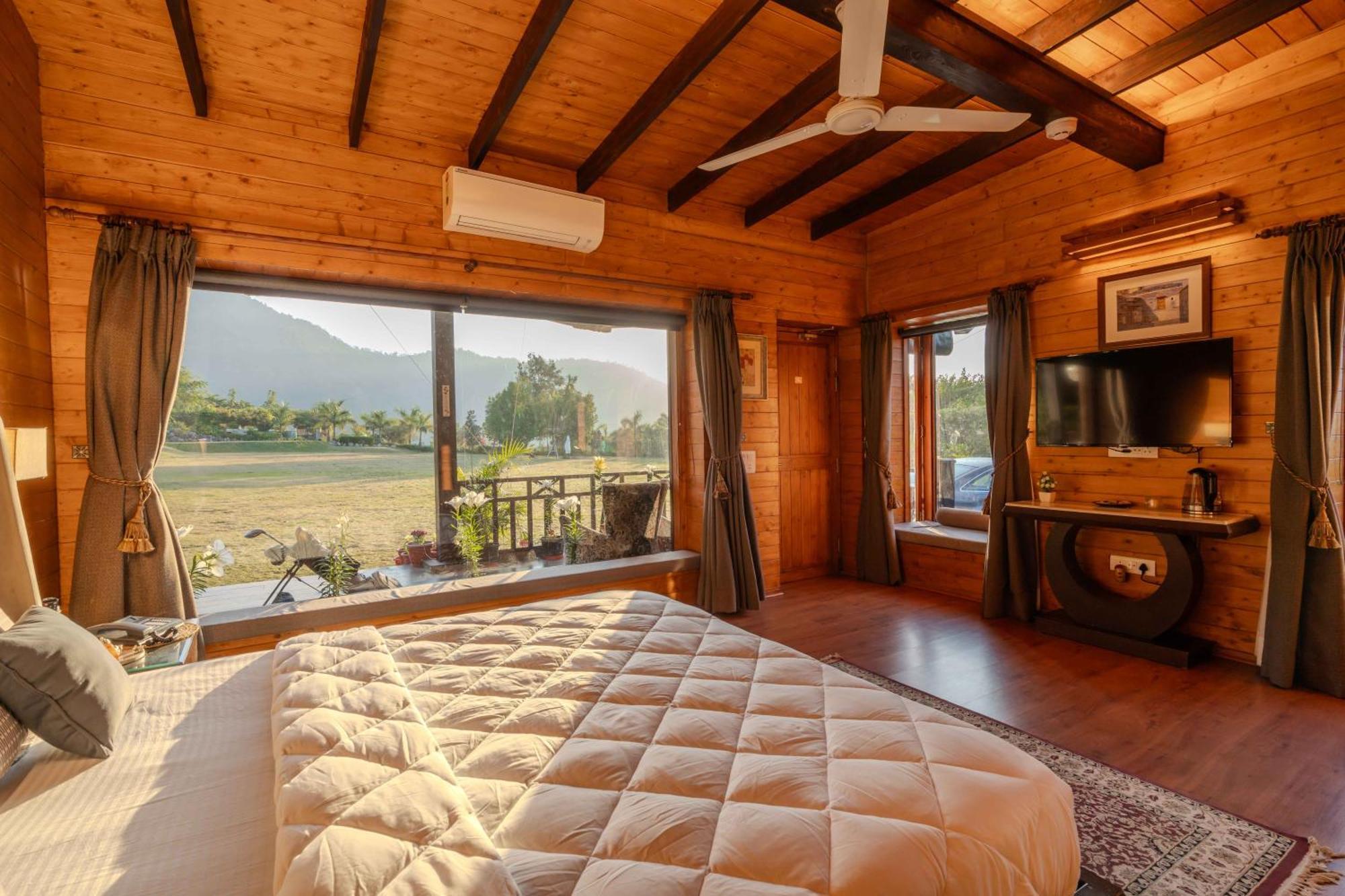 Saffronstays Timber Crest Dehradun Zewnętrze zdjęcie